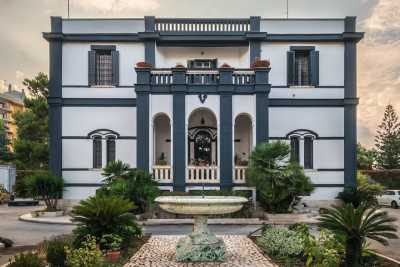 Bari, quella dimora che si erge dal 1896 alla fine di via Amendola: � Villa Lorusso